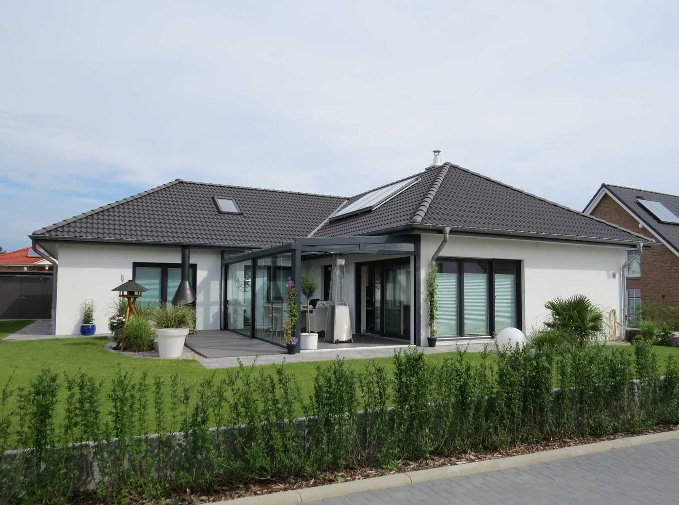 Bungalow 144 - diesen Bungalow mit knapp 150 qm Wohnfläche bauen wir schlüsselfertig zum Festpreis ab 385.000 €