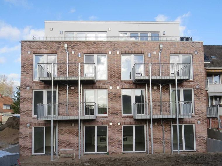 Referenz von AMBIENTE Immobilien: Mehrfamilienhaus 830