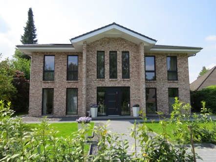 Mehrgenerationenhaus 318 - dieses Mehrgenerationenhaus mit über 300 qm Wohnfläche bauen wir schlüsselfertig zum Festpreis ab 774.500 €