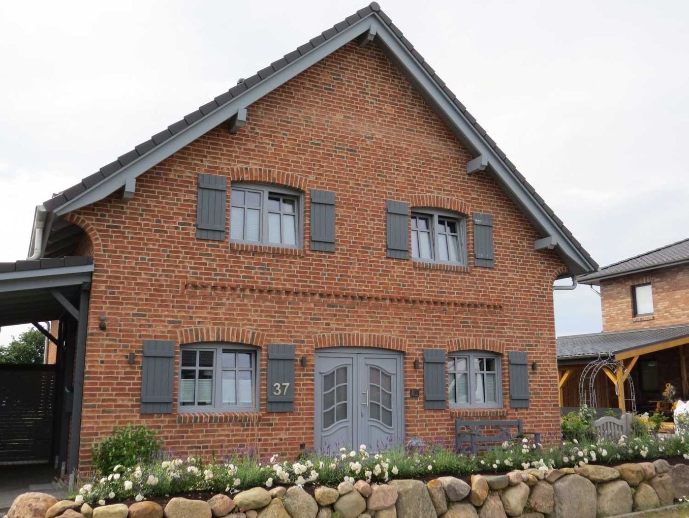 Landhaus 174 - dieses Landhaus mit über 170 qm Wohnfläche bauen wir schlüsselfertig zum Festpreis ab 409.500 €