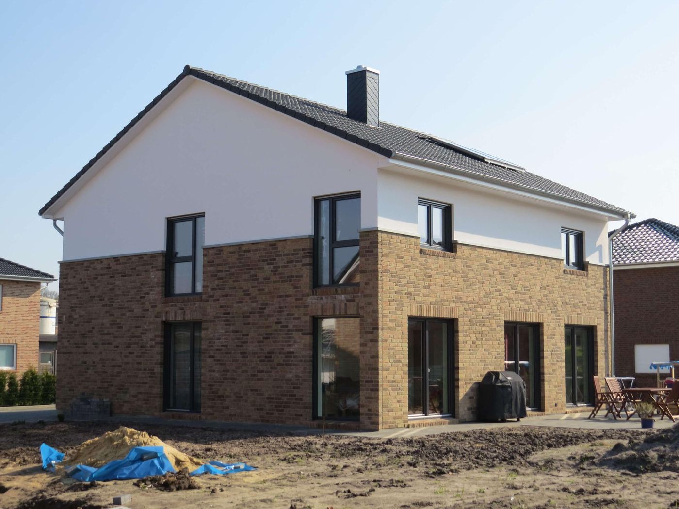 Landhaus 191 - dieses Landhaus mit knapp 200 qm Wohnfläche bauen wir schlüsselfertig zum Festpreis ab 438.000 €